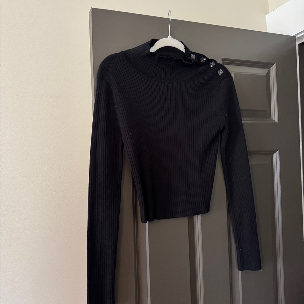 Active USA Black Ribbed Long Sleeve Top with Button Accents
